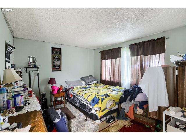 11842 Sw IRON HORSE Ln, Beaverton, OR 97008