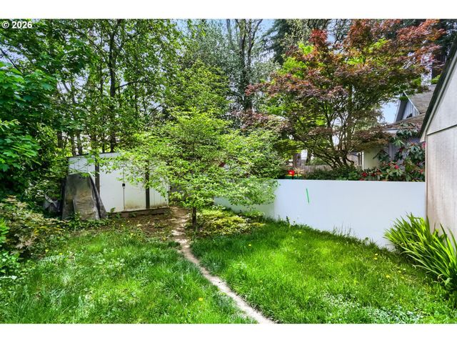 11842 Sw IRON HORSE Ln, Beaverton, OR 97008