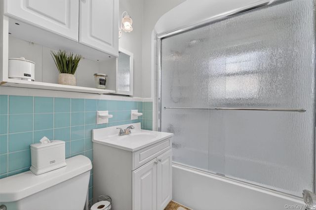 32 Demarest Avenue, West Haverstraw, NY 10993