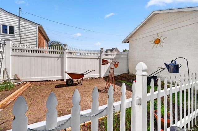 32 Demarest Avenue, West Haverstraw, NY 10993