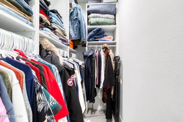 206 N Halifax Avenue, Daytona Beach, FL 32118