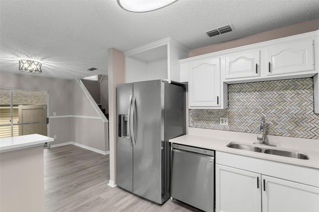 7508 WAKULLA DRIVE, Temple Terrace, FL 33637