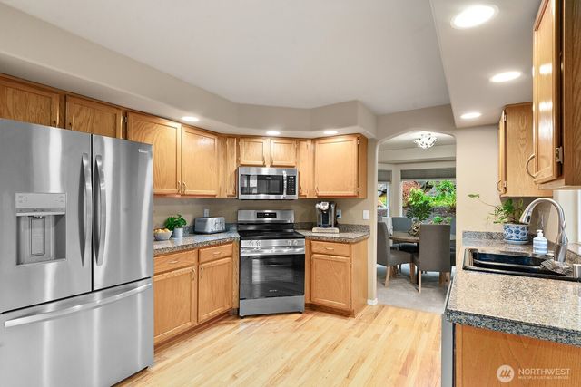 17423 18th Avenue W, Lynnwood, WA 98037