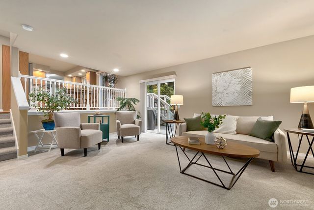 17423 18th Avenue W, Lynnwood, WA 98037