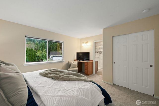 17423 18th Avenue W, Lynnwood, WA 98037