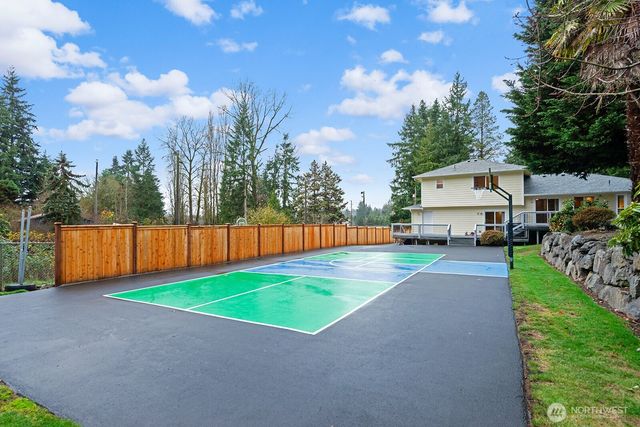 17423 18th Avenue W, Lynnwood, WA 98037