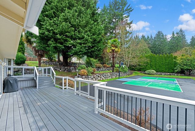 17423 18th Avenue W, Lynnwood, WA 98037