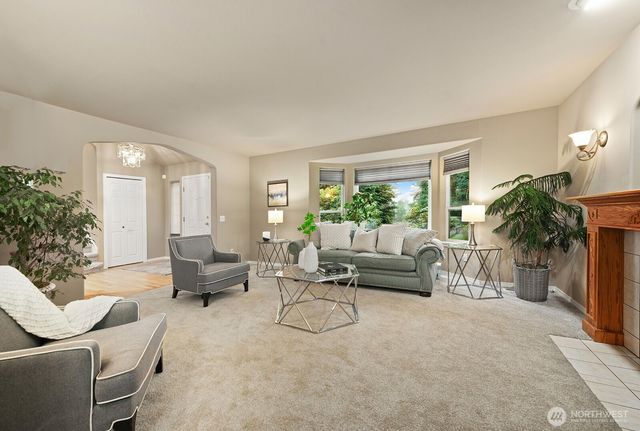 17423 18th Avenue W, Lynnwood, WA 98037