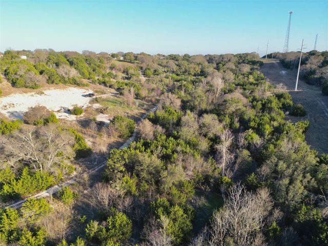 925 Cedar Ridge Road, Gatesville, TX 76528