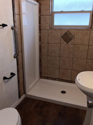 4449 3rd Street NW, Albuquerque, NM 87107