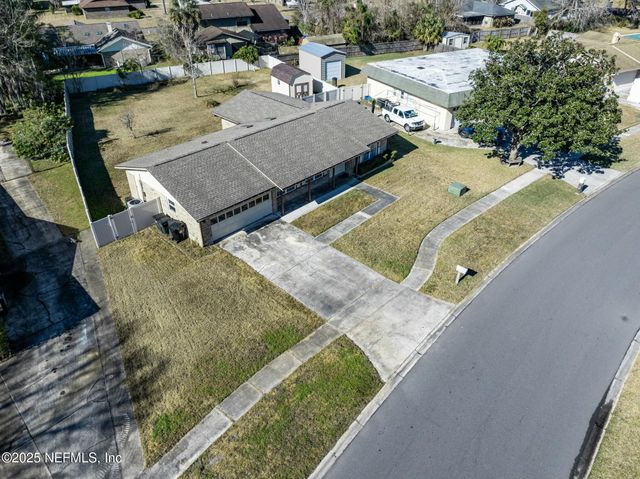 1743 HORTON Drive, Orange Park, FL 32073