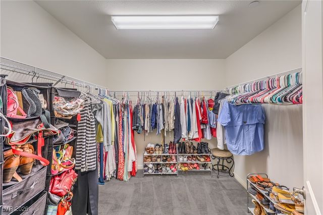 989 Soaring Moon Drive, Henderson, NV 89015