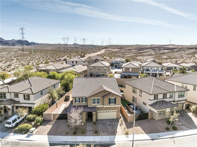 989 Soaring Moon Drive, Henderson, NV 89015