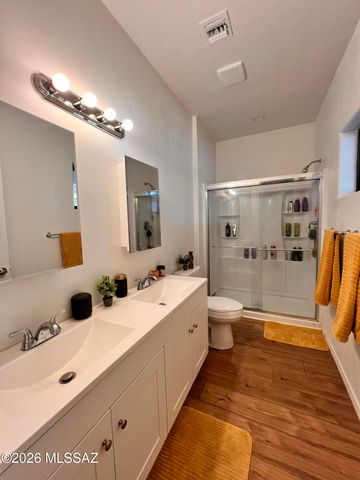 15235 N Lago Del Oro Parkway, Tucson, AZ 85739
