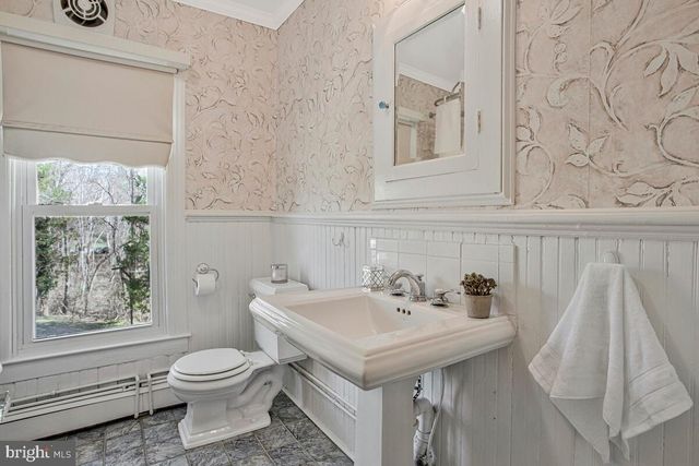 9733 OLD SOLOMONS ISLAND RD, Owings, MD 20736