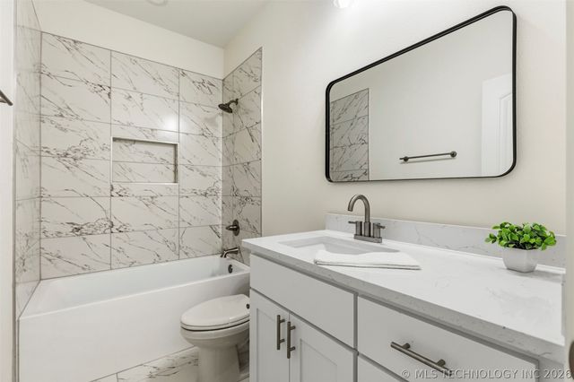 112 S B Street, Calera, OK 74730