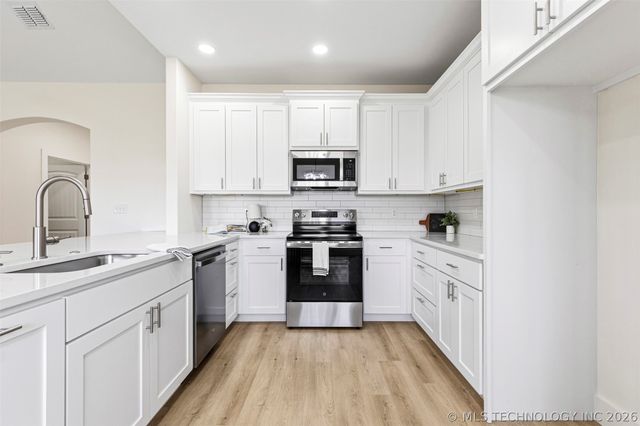 112 S B Street, Calera, OK 74730