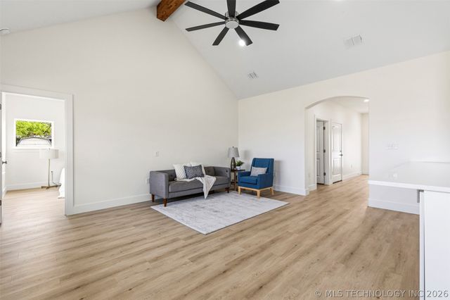 112 S B Street, Calera, OK 74730