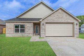 112 S B Street, Calera, OK 74730