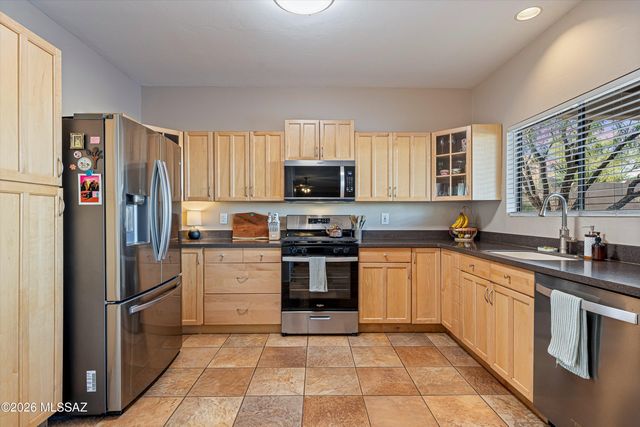 4930 N Desert Tortoise Place, Tucson, AZ 85745