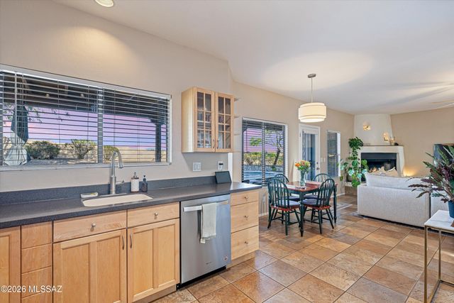 4930 N Desert Tortoise Place, Tucson, AZ 85745