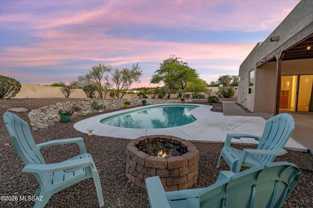 4930 N Desert Tortoise Place, Tucson, AZ 85745