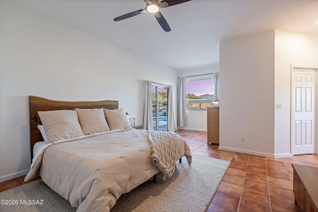 4930 N Desert Tortoise Place, Tucson, AZ 85745