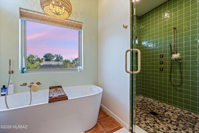 4930 N Desert Tortoise Place, Tucson, AZ 85745