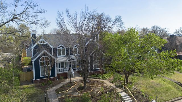 936 Russell St, Nashville, TN 37206