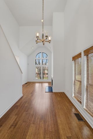 936 Russell St, Nashville, TN 37206