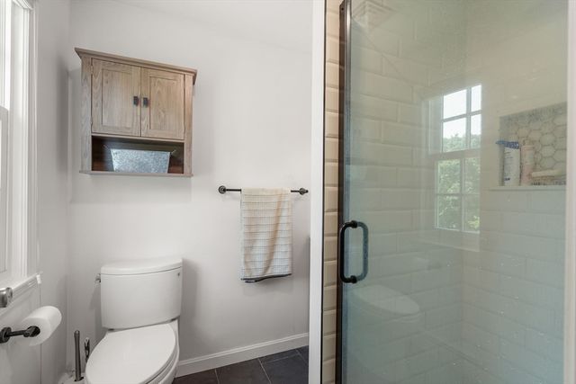 18 Hearthstone Cir, Wayland, MA 01778