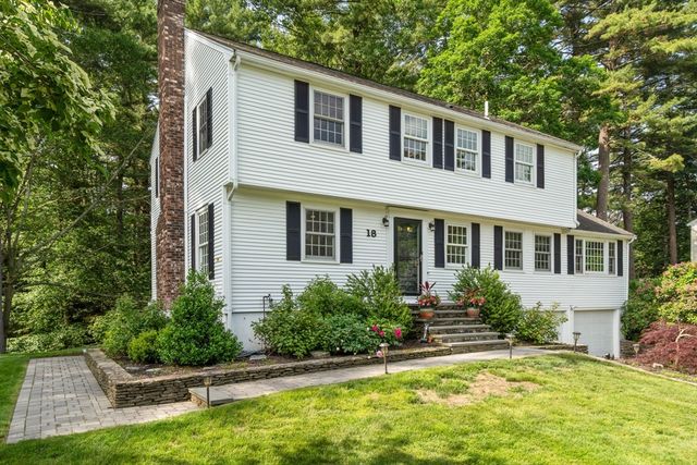 18 Hearthstone Cir, Wayland, MA 01778