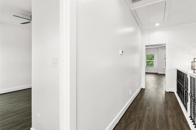 2202 Hoskins Drive, Houston, TX 77080