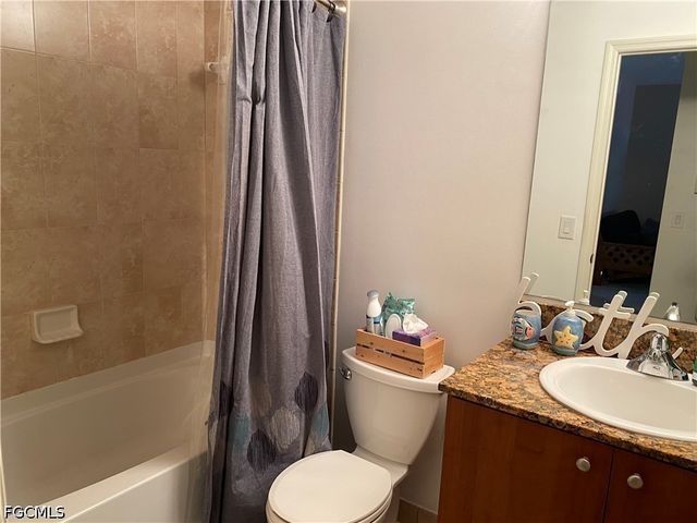 20320 Estero Gardens CIR 205, Estero, FL 33928