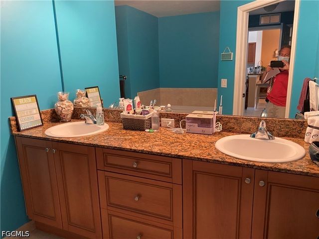 20320 Estero Gardens CIR 205, Estero, FL 33928