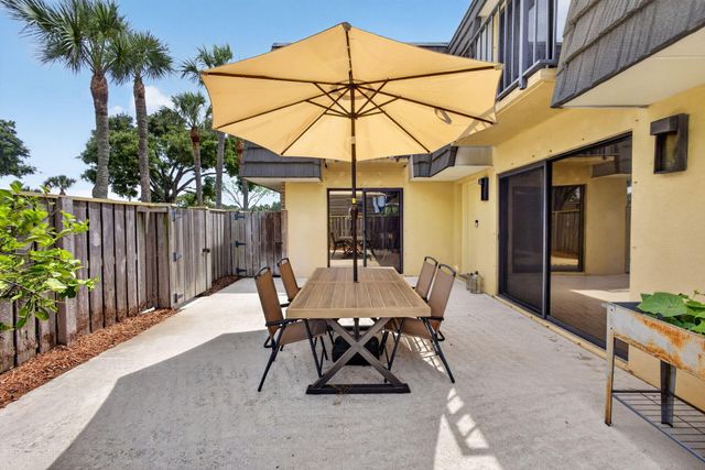 801 8th Way, West Palm Beach, FL 33407