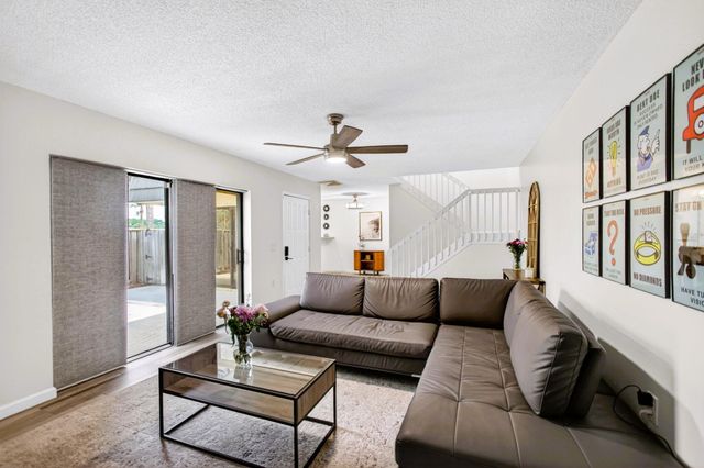 801 8th Way, West Palm Beach, FL 33407