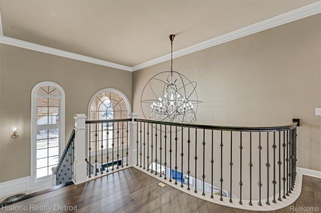 5695 N Branford Drive N, West Bloomfield Charter Township, MI 48322