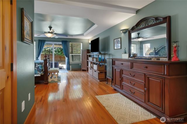 18025 26th Street Ct E, Lake Tapps, WA 98391