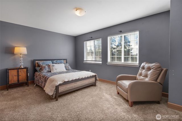 18025 26th Street Ct E, Lake Tapps, WA 98391