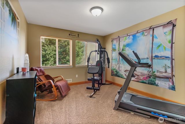 18025 26th Street Ct E, Lake Tapps, WA 98391