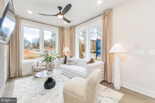 11585 PATRIOTIC LN, Reston, VA 20190