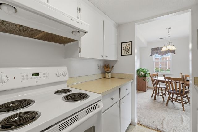 25 Jessica Dr A, Stoughton, MA 02072