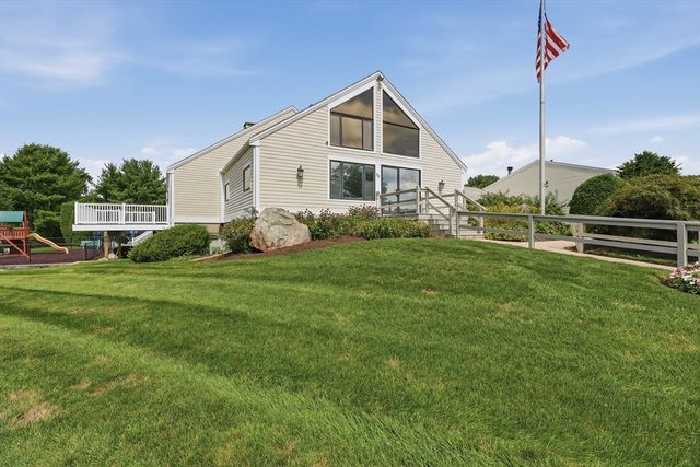 25 Jessica Dr A, Stoughton, MA 02072