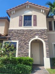 3537 W 89th Place NA, Hialeah, FL 33018