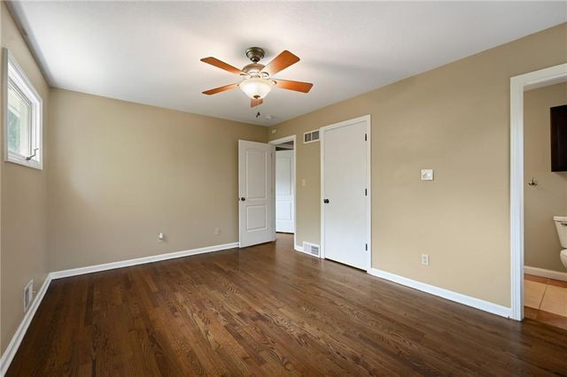 2008 W 84th Street, Leawood, KS 66206