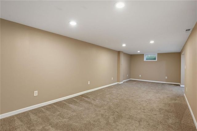 2008 W 84th Street, Leawood, KS 66206