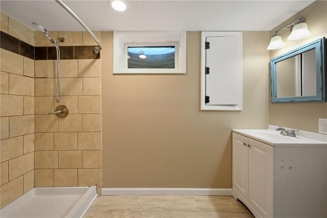2008 W 84th Street, Leawood, KS 66206