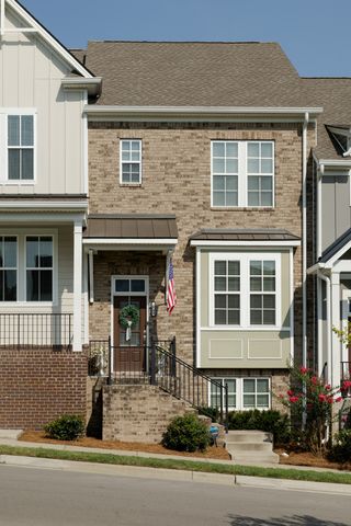 1744 Park Terrace Ln, Nolensville, TN 37135