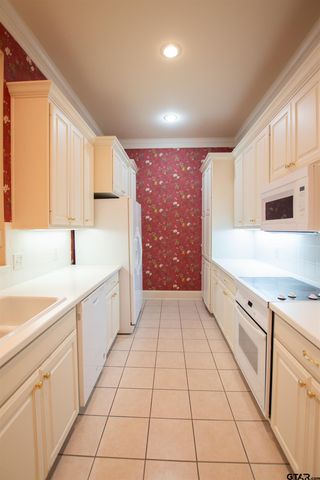 2430 Dietz Ln, Tyler, TX 75701